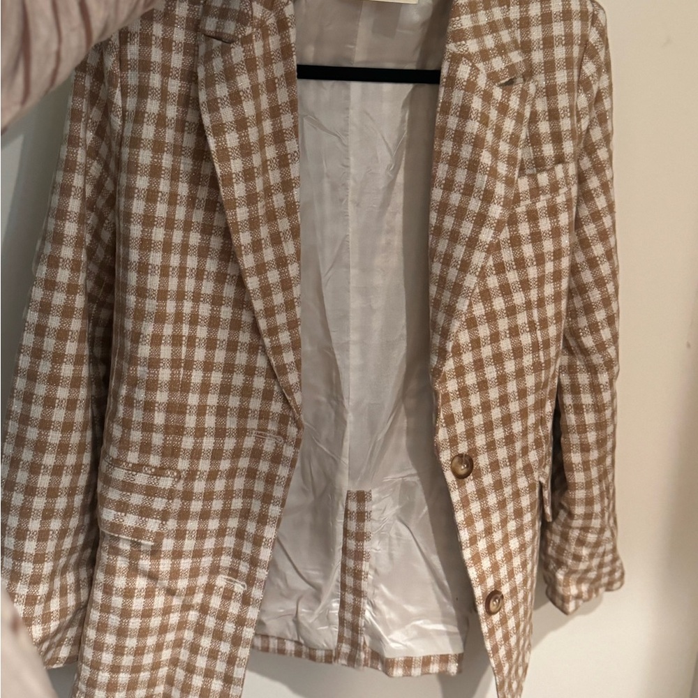 woman’s Tan Checkered Blazer